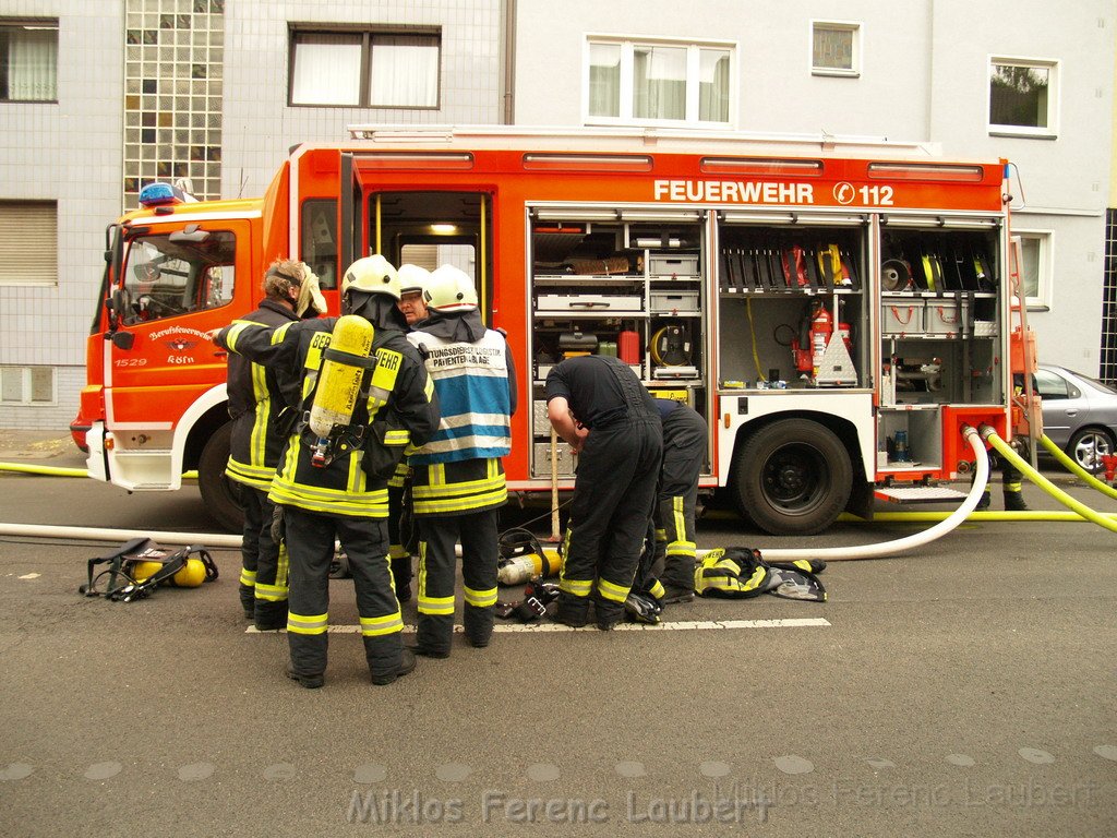 Feuer Koeln Lindenthal Bachemerstr P023.JPG